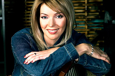 Елана Неклюдова (фото с сайта www.elenamusic.ru)